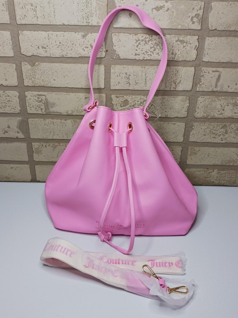 Juicy Couture Shoulder Bag Pink With Drawstring Gold Tone Hardware Handbag Purse